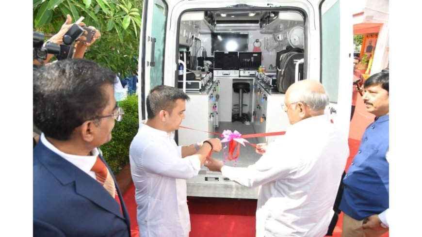 Chief Minister Shri Bhupendra Patel flagged off 28 newly allotted advanced mobile forensic vans for districts of the state from Gandhinagar