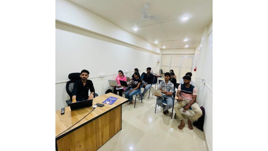 Ampliclicks Academy: Best Digital Marketing Institute in Jabalpur