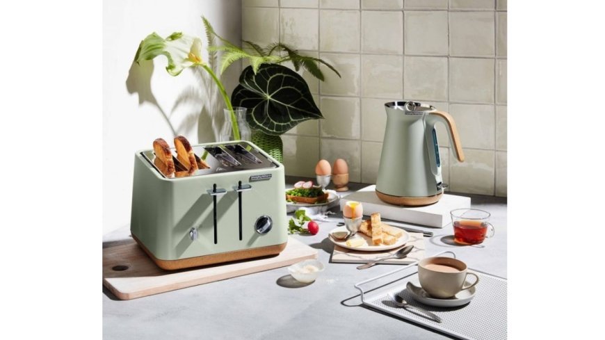 Small Kitchen, Big Convenience: Best Compact Appliances to Save Space