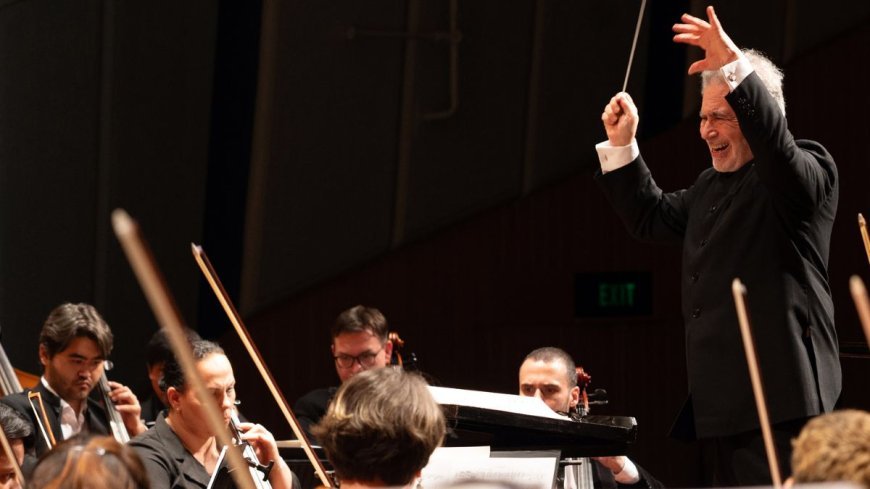 Maestro Carlo Rizzi Returns to Conduct the Symphony Orchestra of India in its 20th Year